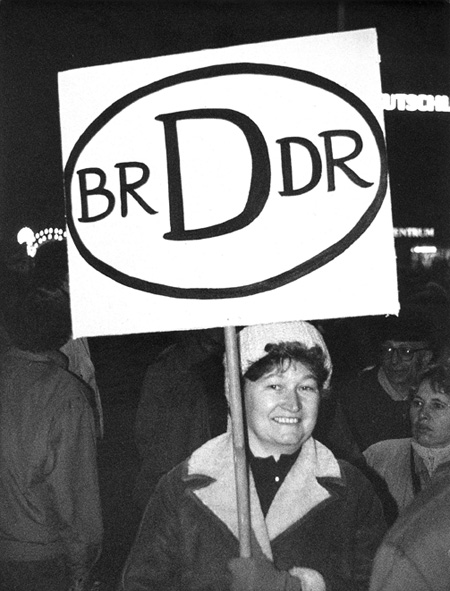 Montagsdemonstration: Forderung nach Wiedervereinigung (11. Dezember 1989)